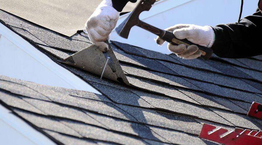 Professional residential roofers in Murdo, SD